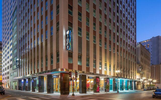 Aloft New Orleans Downtown