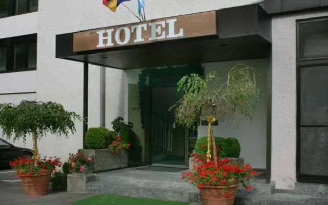 Hotel-Restaurant Esbach Hof