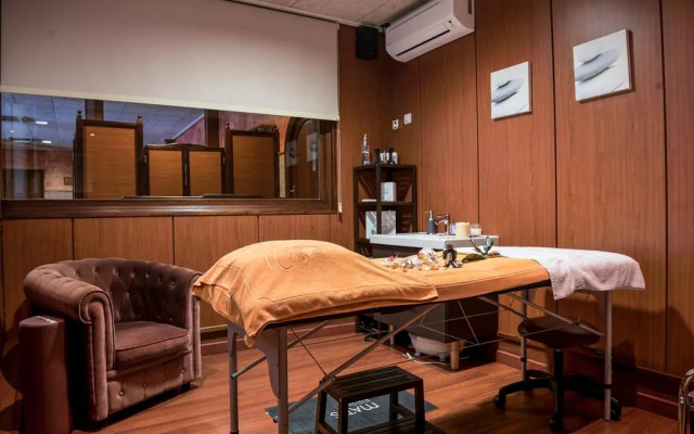 Отель Rigat Park & Spa