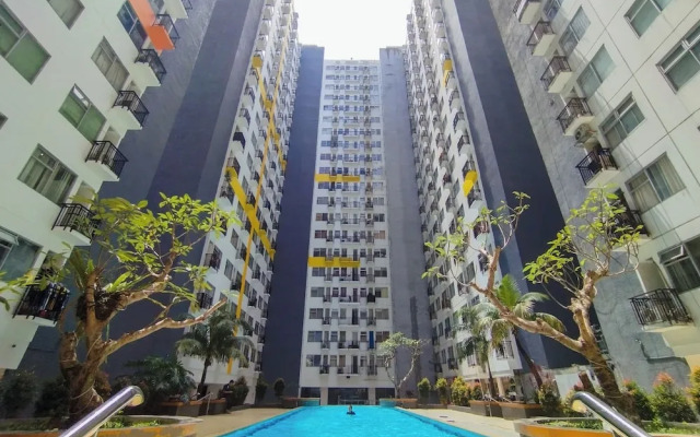 Homey Living 2Br At Jarrdin Cihampelas Apartment