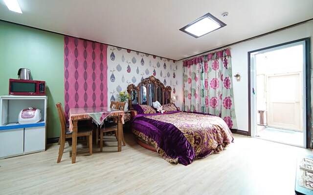 Gapyeong Mountain Or Sea Pension