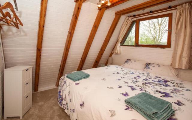 Grafham Water Lodge