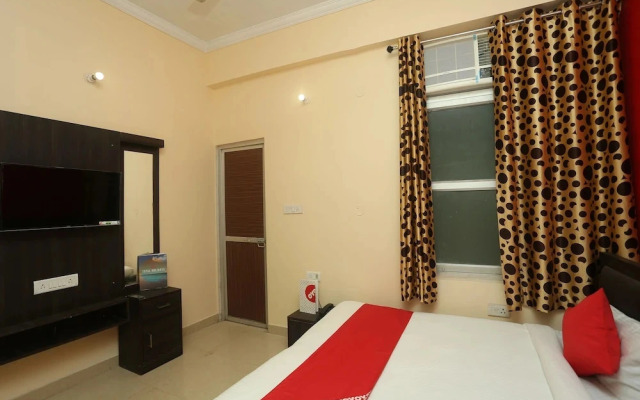 Vrindawan Galaxy by OYO Rooms