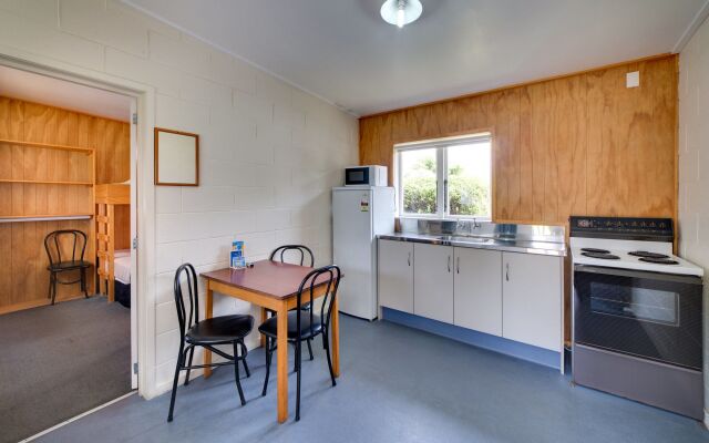 Wellington TOP 10 Holiday Park