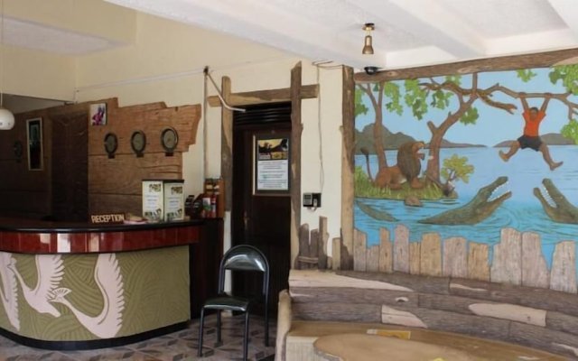 Hotel International 2000