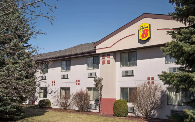 Super 8 by Wyndham Ithaca