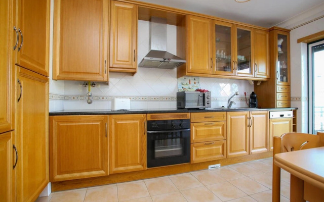 Atlantic Ocean Pool Apartment