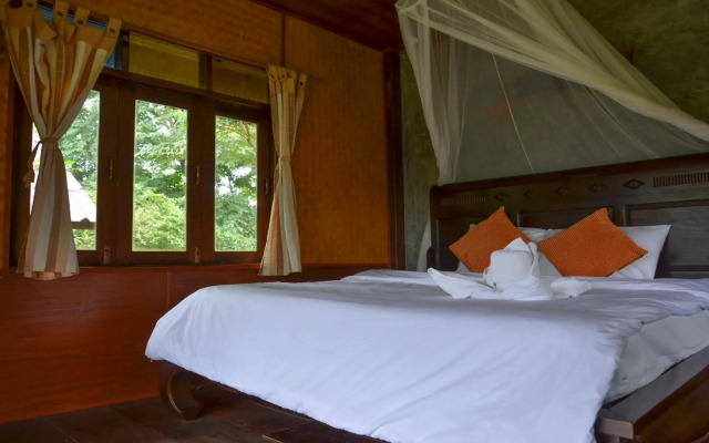 Romantic Time Mountain Resort