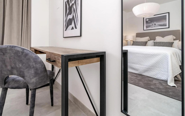 INF2.7E- Luxury 2 bedroom apartment Estepona