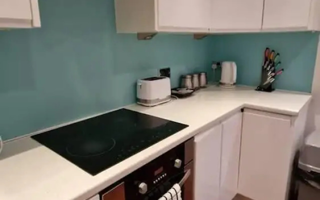 Inviting 3-bed Apartment in Newcastle Upon Tyne