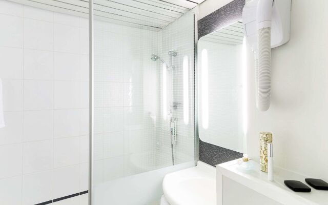 ACE Hôtel Travel Fabrègues - A9 Montpellier Sud