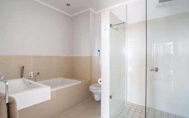 Four Seasons Apartments 2