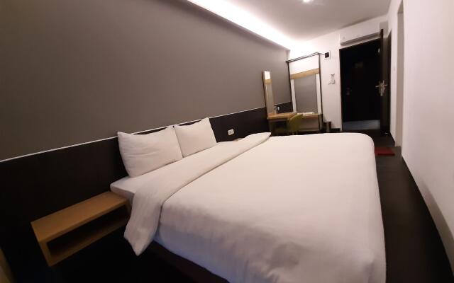 Pantes Hotel  Simpang lima Semarang