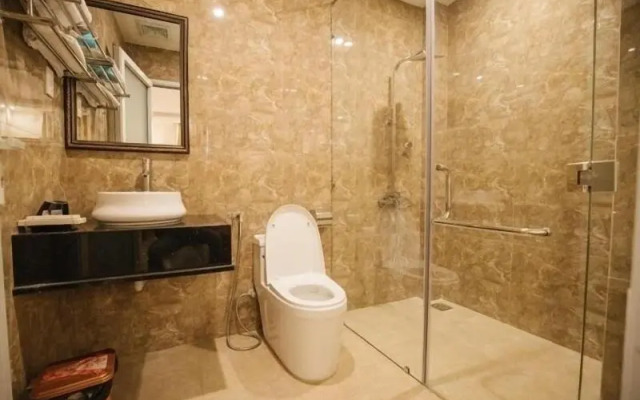 Linh Lan Hotel