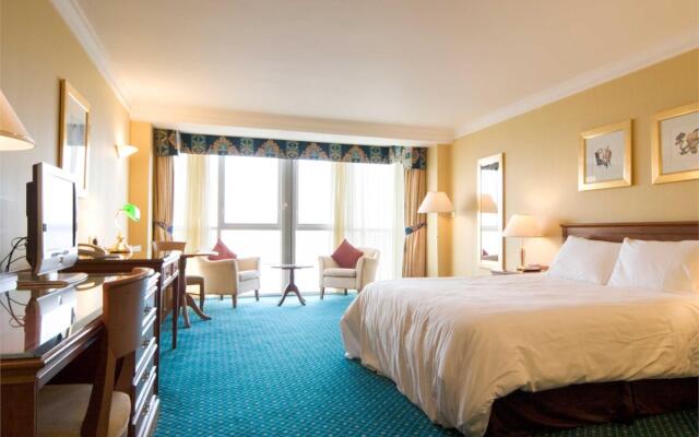 Grand Hotel