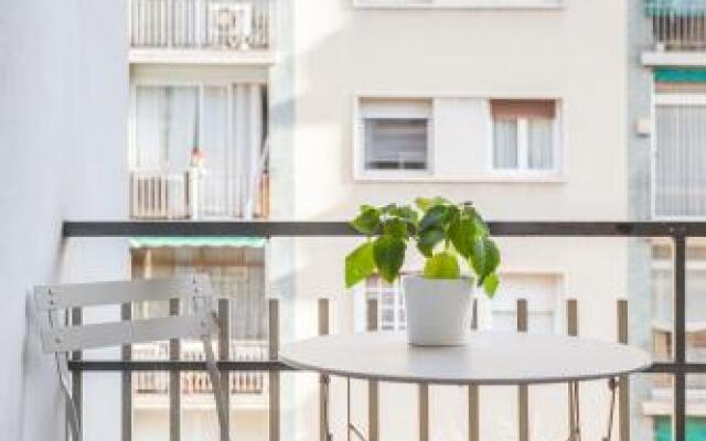 Art House Fira Apartments