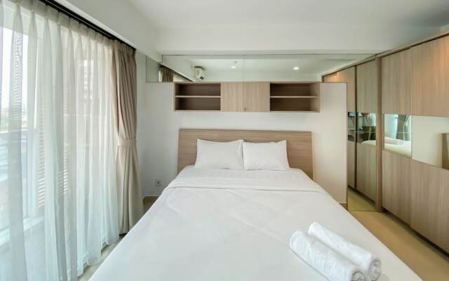 Homey And Nice Studio Tamansari The Hive Apartment