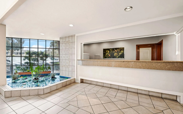 Best Western De Anza Inn