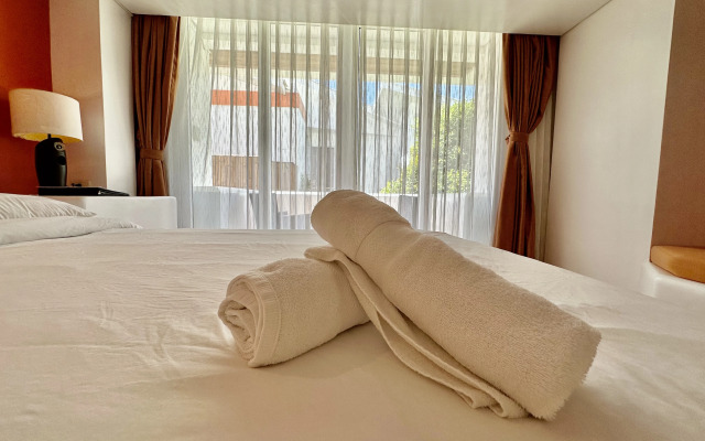 Calypso Beach & Dive Resort