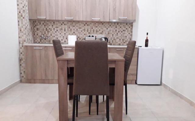 Boronia Hotel Apartments