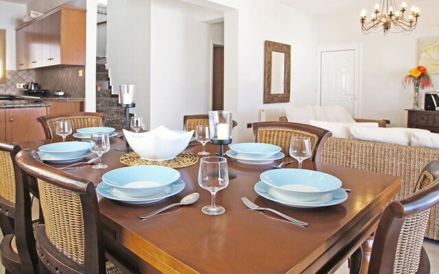 Margot Paralimni in Paralimni