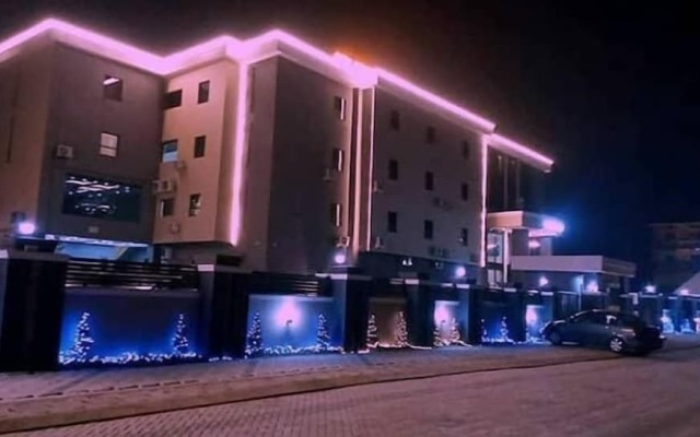 City Cruz Hotel