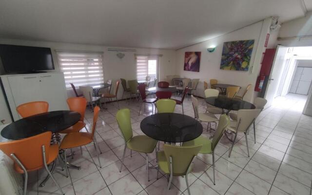 HOSTELIDA