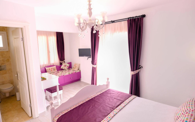 Selin Hotel