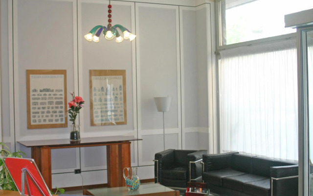 Hotel Domus