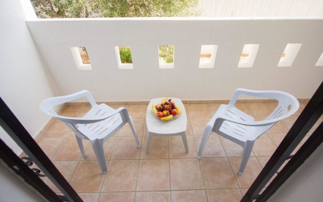 Apartment With 2 Bedrooms in Houmt Souk, With Wifi - 5 km From the Bea