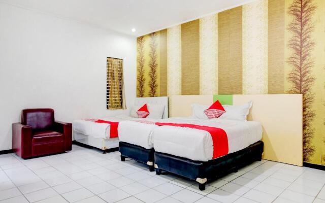 OYO 90114 New Cipayung Asri Hotel