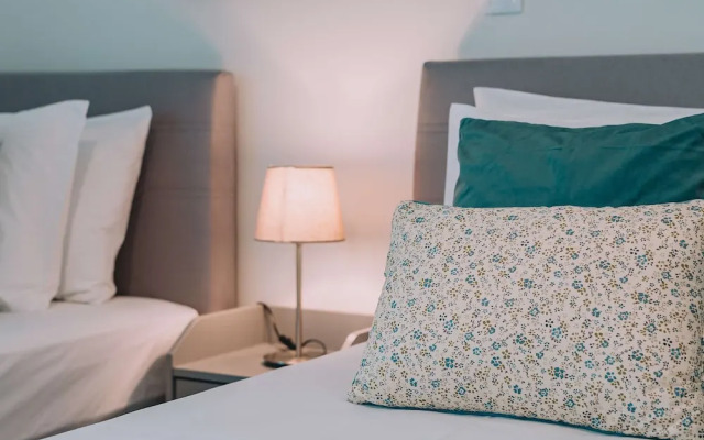 Zografou Bright Getaway - Athens City Escape