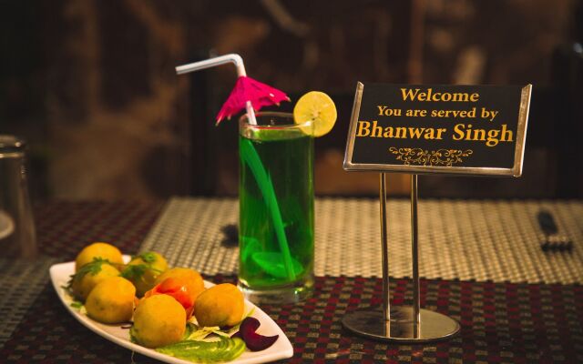 Hotel Meenakshi Udaipur