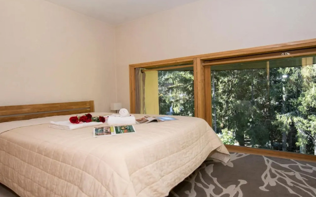 R Sidence Grand Roc - Ancolies 104