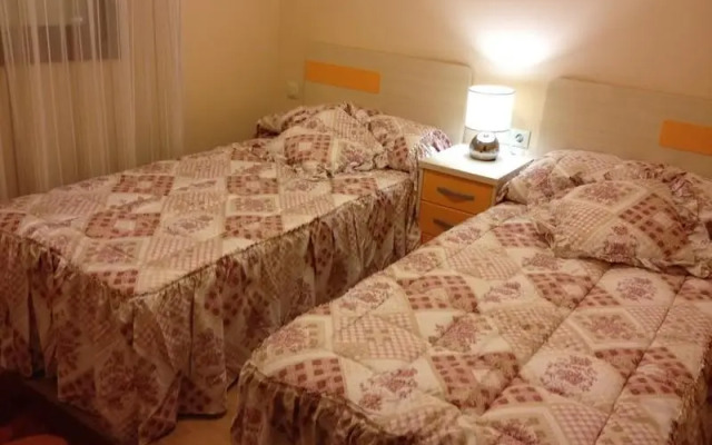 House in Nigran, Pontevedra 102011