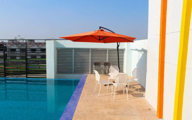 42C The Chic Hotel