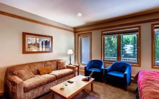Slopeside Condominiums