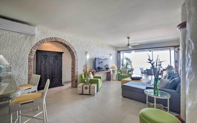 Puerto Vallarta Condo w/ Pool - Walk to La Playa!