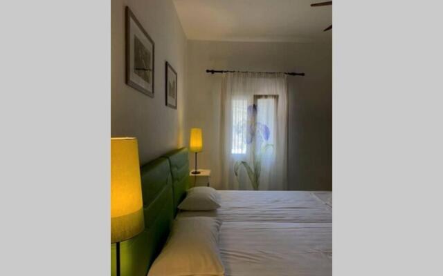 Relax Joy Villa - Easy Beach Access 150m Away