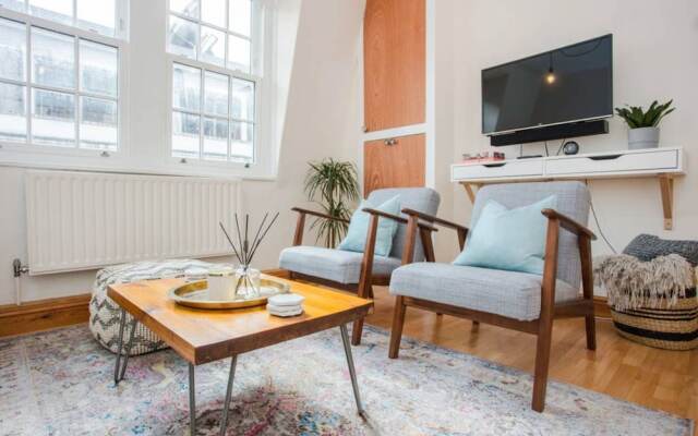 Soho 2 Bedroom Flat By Oxford Circus