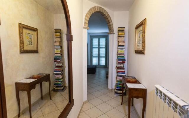Appartamento con terrazza sul mare