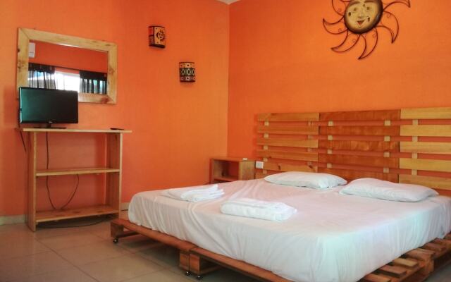Guest house La Casa del Quetzal