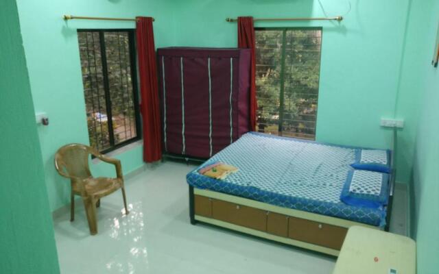 Krushna Kunj Holiday Home