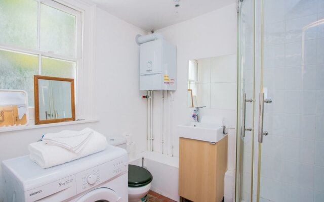 1 Bedroom Flat in Highbury
