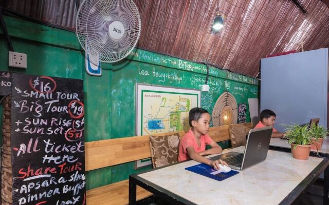 Aunty's House & Uncle's House - Hostel