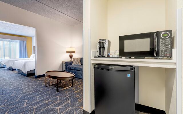 Holiday Inn & Suites Wausau-Rothschild, an IHG Hotel