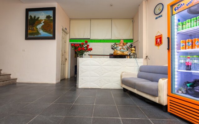 OYO 1073 Green Villa Hotel