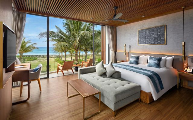 Hoi An Royal Beachfront Villas