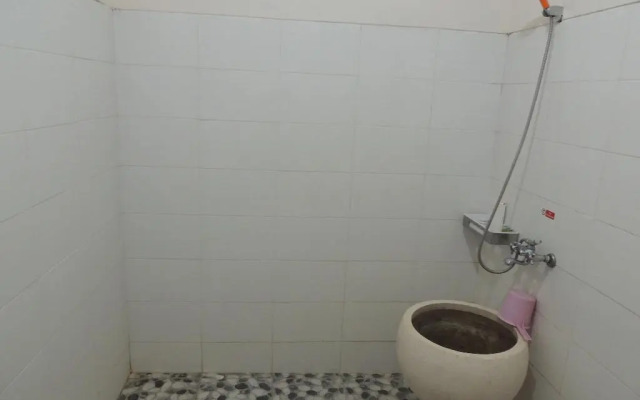 Balkondes Karanganyar (Pottery Academy)