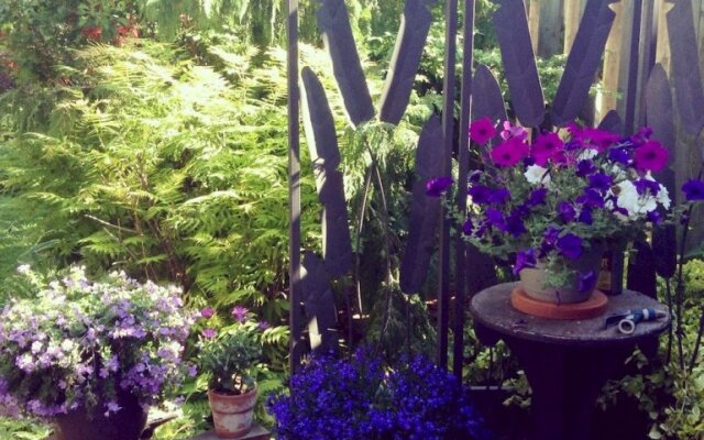 The Garden House B & B